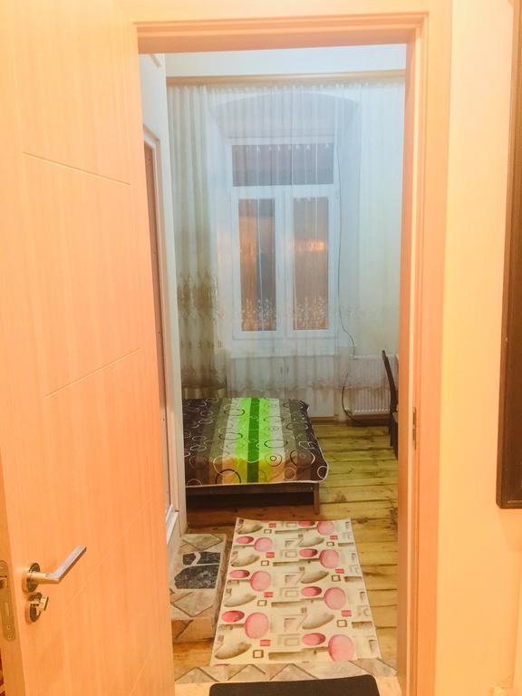 Guesthouse Nati-Natia Tiflis Exterior foto